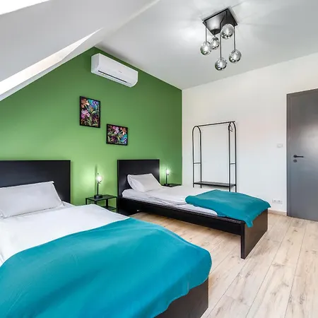 Skyline Terrace Apartman *